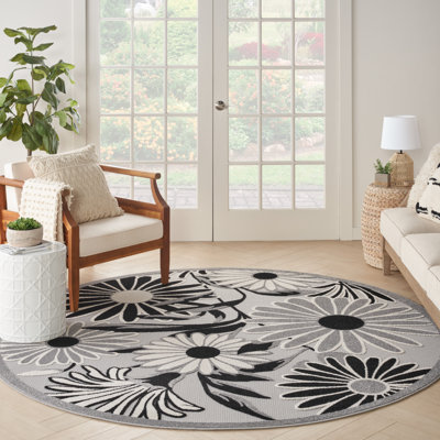 Ameleah Floral Indoor / Outdoor Rug