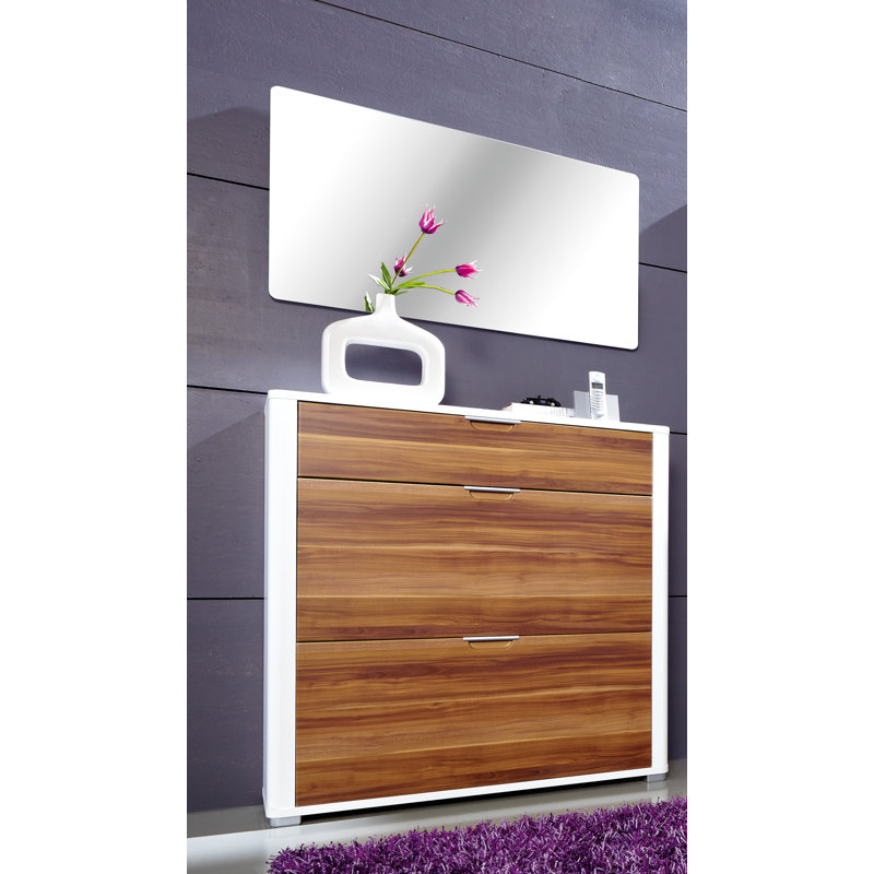 Momento Shoe Storage