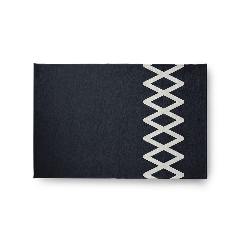 Chenille Geometric Indoor / Outdoor Rug, Rectangle 2' x 3'