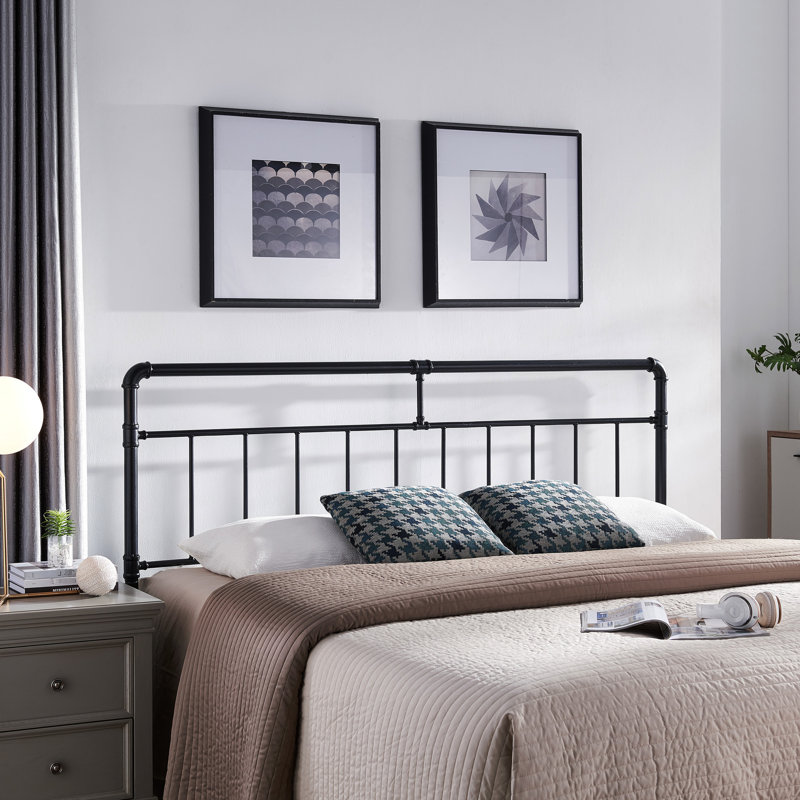 Tête de lit pour très grand lit avec structure en tube de fer, conception passepoilée, aspect noir mat, style industriel 49,18 po de hauteur, tuyau, finition, profondeur 78,89 po