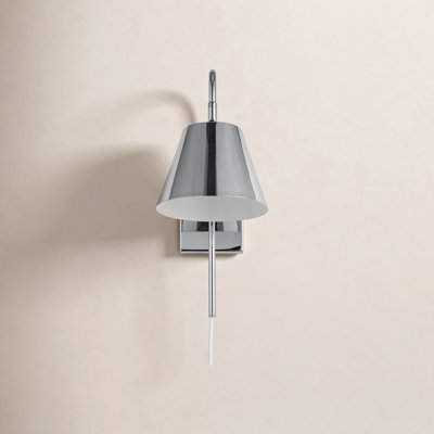Rhoeva Single Light Dimmable Plug-in Flush Mounted Sconce