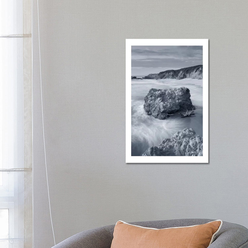 California Coast, No Border by Alan Majchrowicz - Wrapped Canvas Print, 66.04 cm H x 45.72 cm W x 1.91 cm D