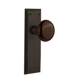 New York Plate with Brown Porcelain Door Knob