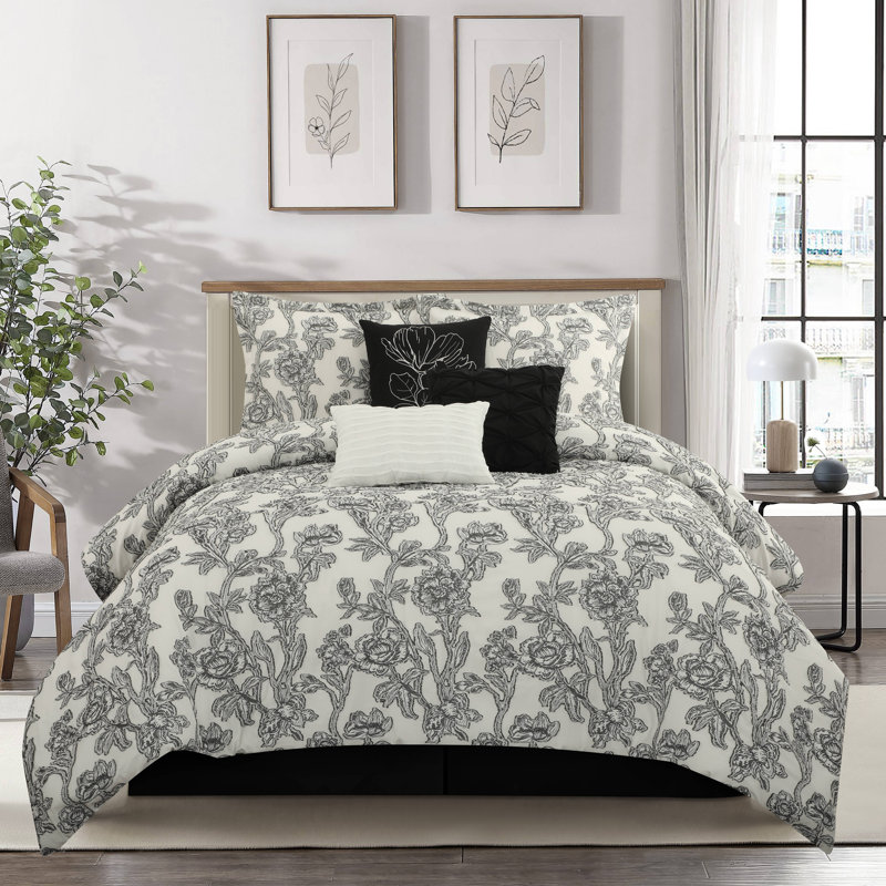 Ensemble d'édredon floral 7 pièces Maybole, Édredon de grande taille et 6 pièces supplément