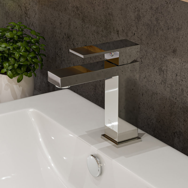 Single-handle Bathroom Faucet, Polished Chrome