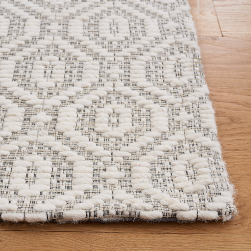 Brenlee Hand Woven Performance Geometric Rug, Rectangle 3' x 5'