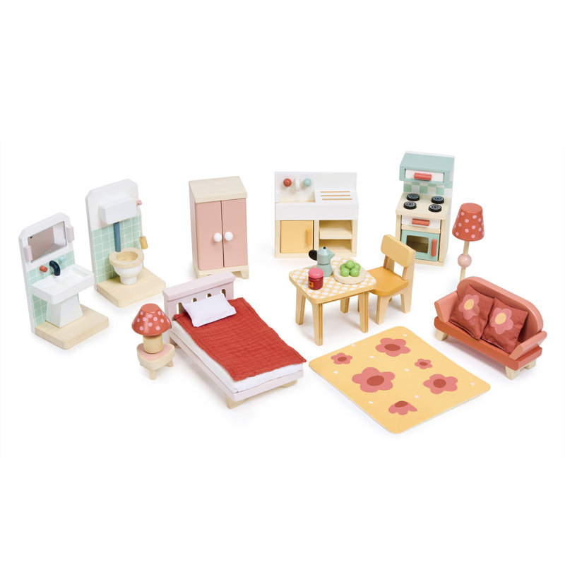 Countrysided Dollhouse