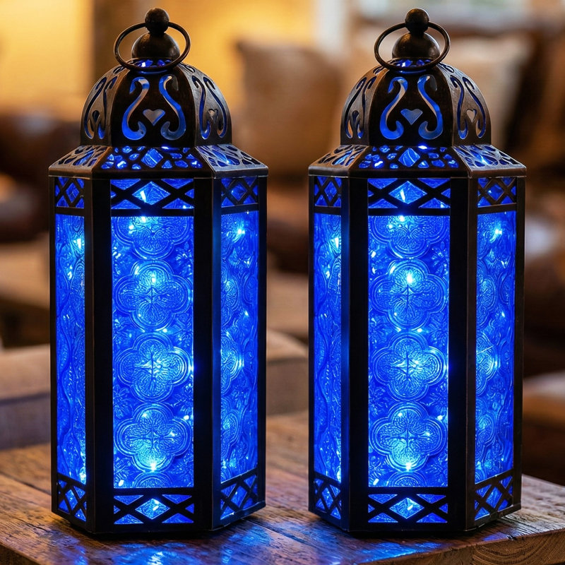 Lanterne décorative marocaine avec lumières DEL, Noir / Bleu, H 10 po x l 4,4 po x P 3,8 po