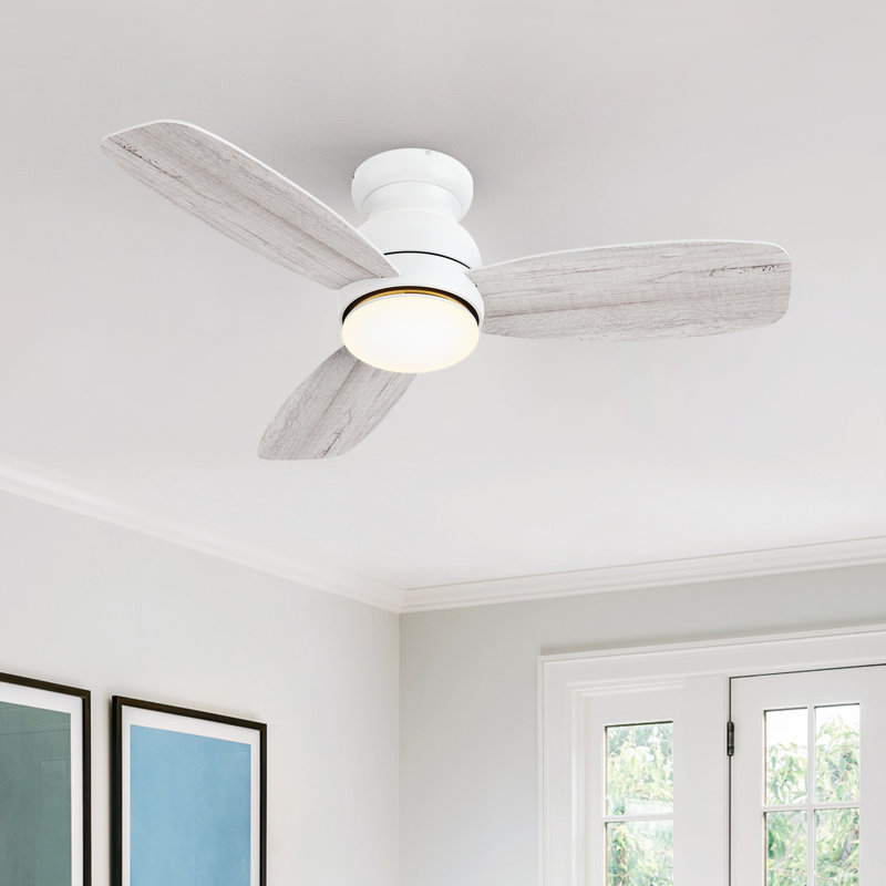 Ventilateur de plafond 44 po avec télécommande, ensemble d'éclairage inclus., Blanc / bois clair