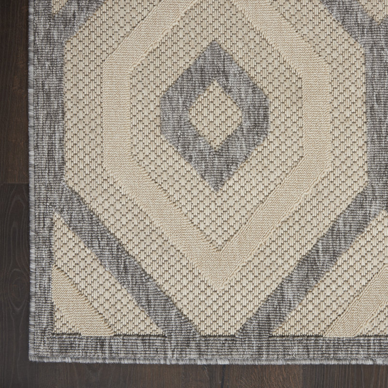 Allesandra Geometric Cream/Gray Indoor/Outdoor Area Rug, Rectangle 6' x 9'