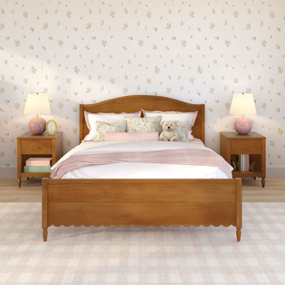 Charlotte Queen Single Bed