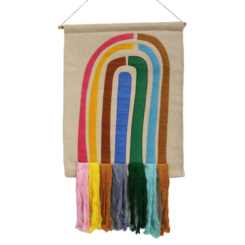 Grande suspension murale en macramé arc-en-ciel