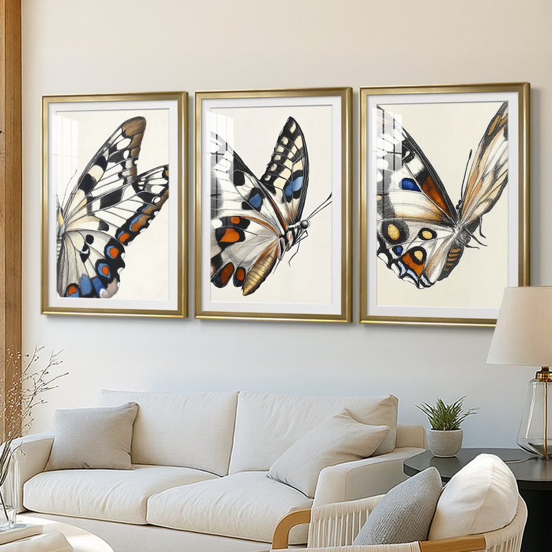 ANIMALS Series CECXLIX - Impression encadrée sur mesure de qualité supérieure - 3 pièces, H 27 po x l 57 po, Doré