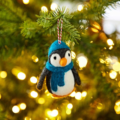 5cm Handmade Wool / Felt Hanging Figurine Ornament