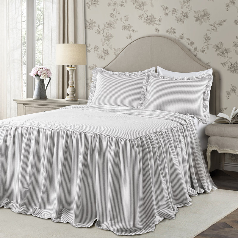 Ensemble de couvre-lit réversible en microfibre de trois articles Reyna, Couvre-lit de très grande taille et 2 taies déco