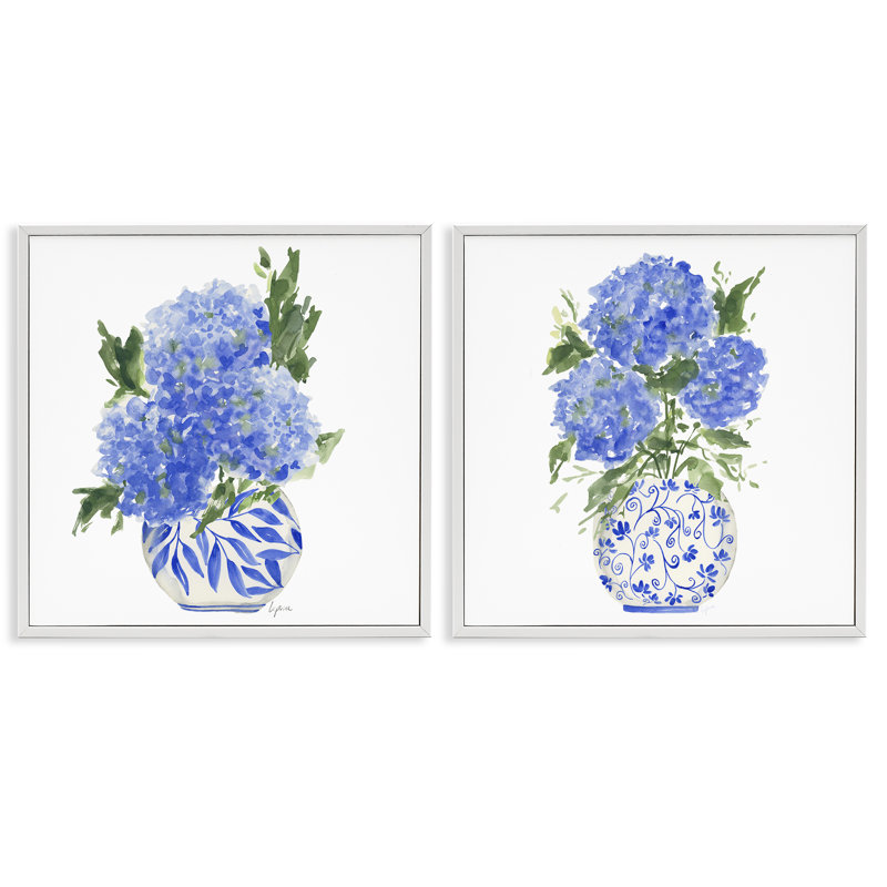 Hortensias dans des vases ornés, ensemble de 2 giclées encadrées, design par Lucille Price, H 24 po x l 48 po