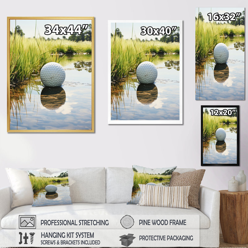 Badalucco Minimalisme Golf Tees VII - Golf, art mural, H 44 po x l 34 po x P 1,5 po, Cadre flottant doré
