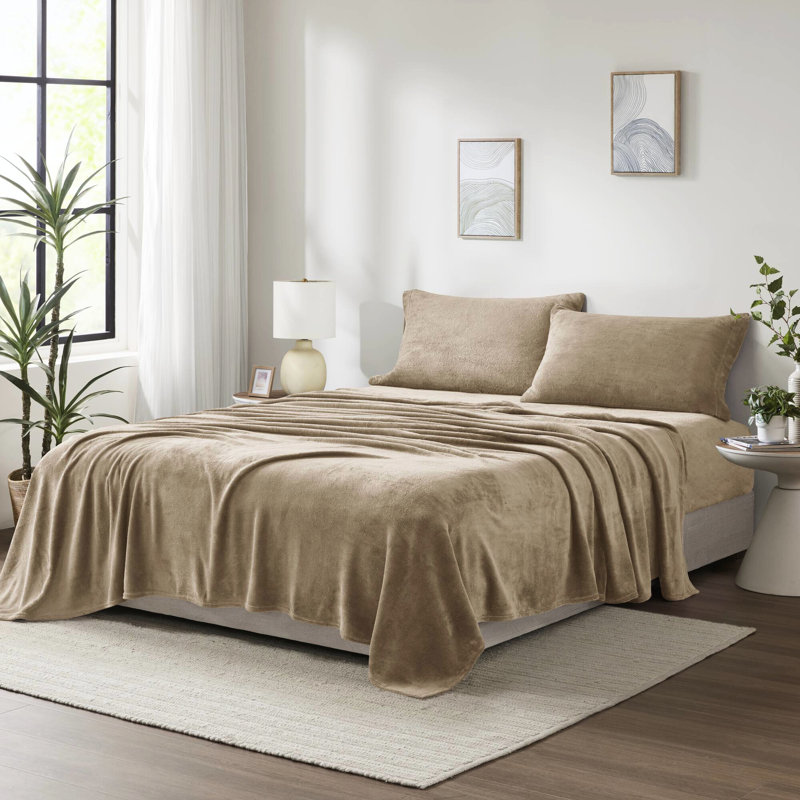 Drap double, taupe, 100% lisse, double brossé, drap plat, taies d'oreiller ajustées, 4 pièces faciles d'entretien en couleur taupe, brossé des deux côtés pour une sensation douillette, avec des draps complets