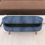 Banc de rangement ovale avec pieds en bois-114728476