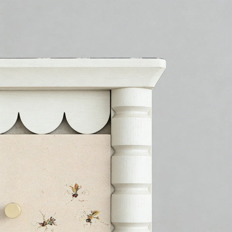 Amabilia, White