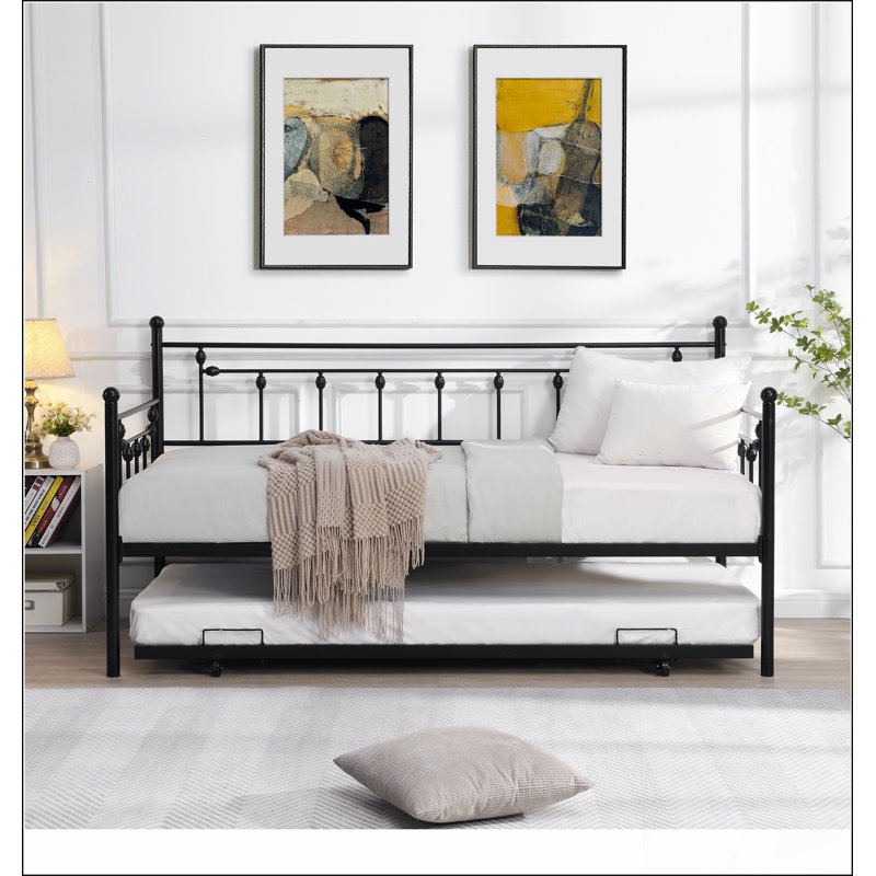 Daybed With Trundle