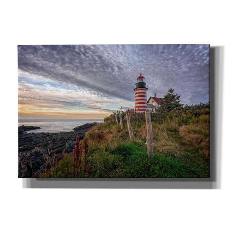 «West Quoddy Head Light Station» par Rick Berk, art mural sur toile, H 18 po x l 26 po x P 0,75 po