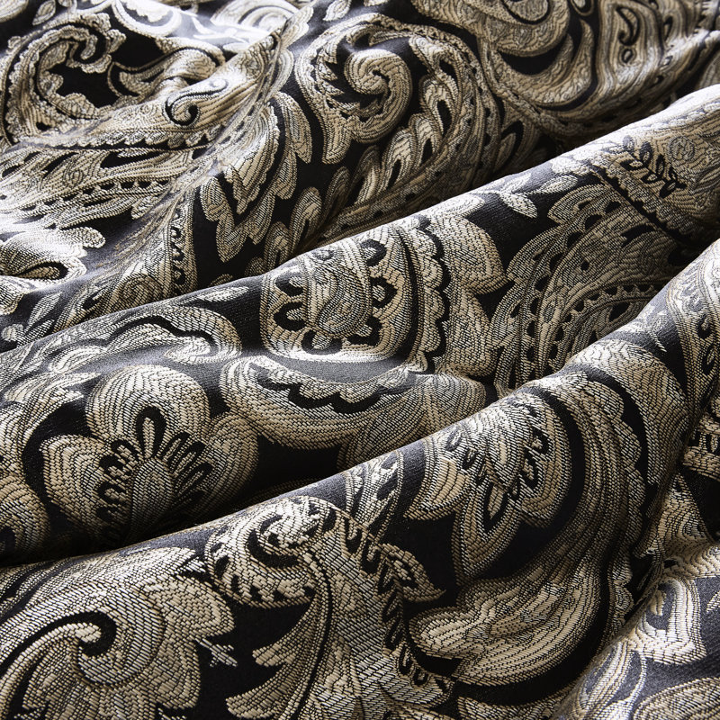 Édredon noir très grand avec 12 pièces de draps en coton. Comprend un édredon, des taies décoratives et des oreillers. Paisley séduisant. Doux et lisse. Facile à nettoyer, charmant, confortable, élégant