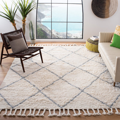 Powell Hand Woven Wool Geometric Rug