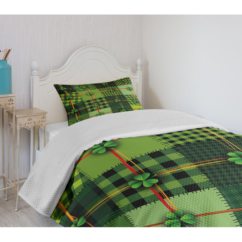 Twin White and Green Quilted Bedspread Set with Sham