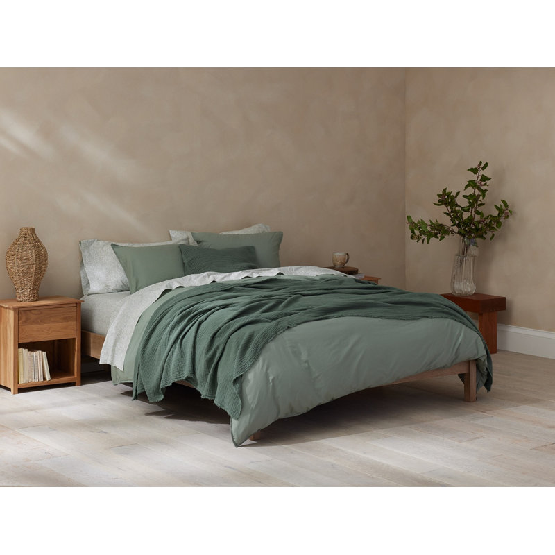 Topanga Matelasse Blanket, Queen, Juniper