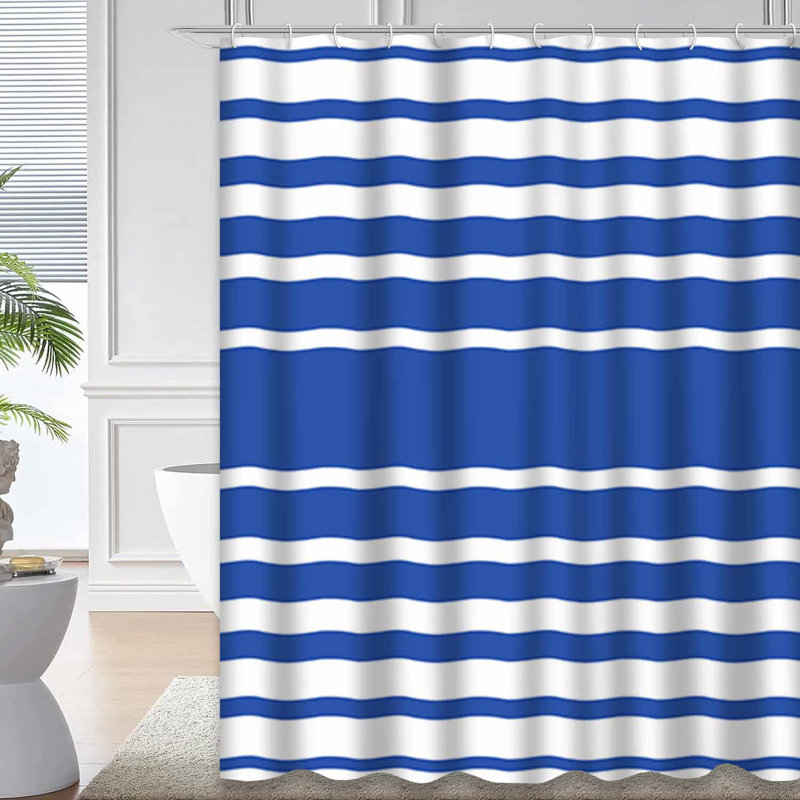 Rideau de douche Wavy Sailor Stripes, L 72 po x l 84 po