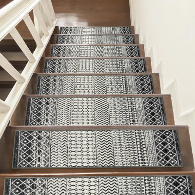 Tapis d'escalier pour marches en bois, paquet de 15, marches d'escalier 8 po x 30 po antidérapantes pour l'intérieur, lavables, tapis d'escalier à dos en caoutchouc, tapis d'escalier doux pour enfants, personnes âgées et chiens (15 pièces, noir)