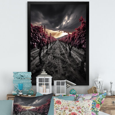 " Grey Purple Vibrant Vineyard "