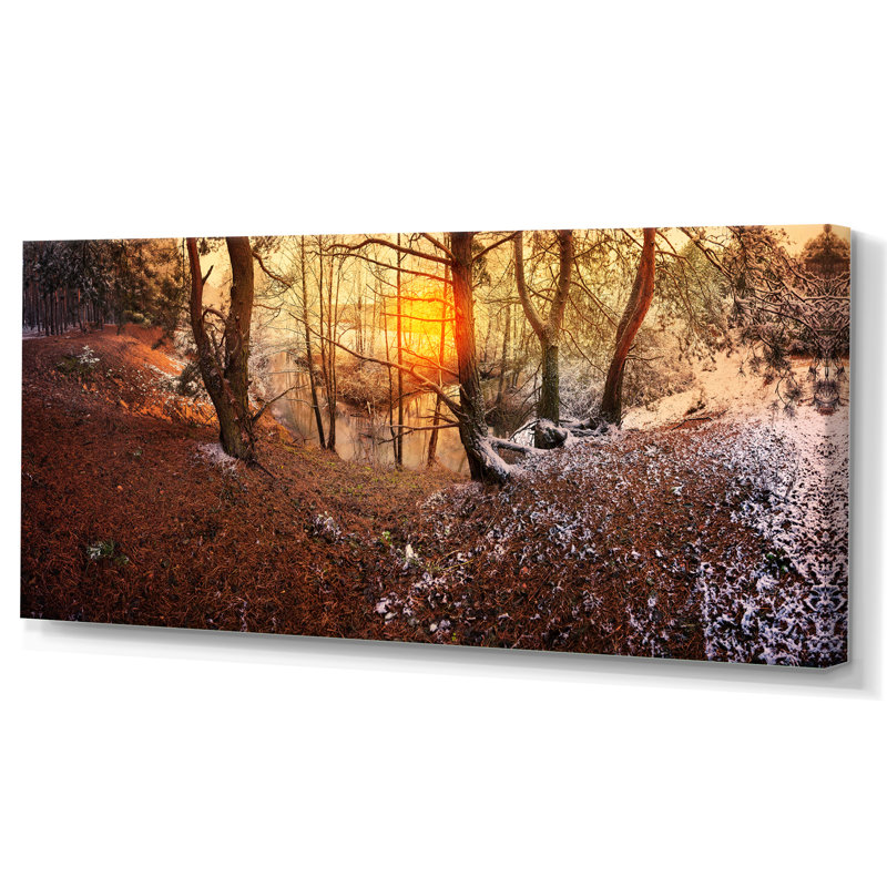 Première neige dans un paysage de forêt d'automne - photographie sur toile, H 24 po x l 36 po x P 1 po, Toile tendue