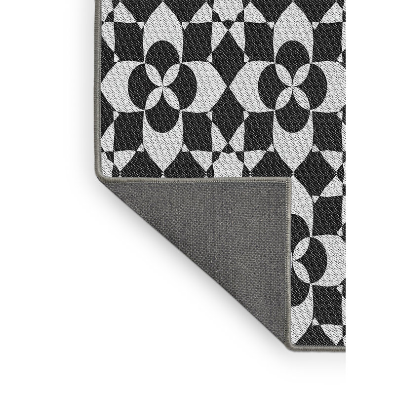 Tapis noir/blanc tissé à la machine, Rectangle 2 pi x 3 pi