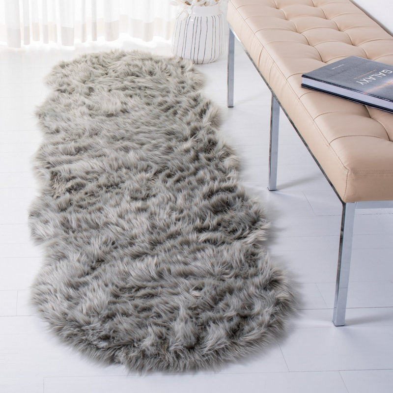 Godeleine Performance Solid Color Rug, Runner 2'6" x 6'