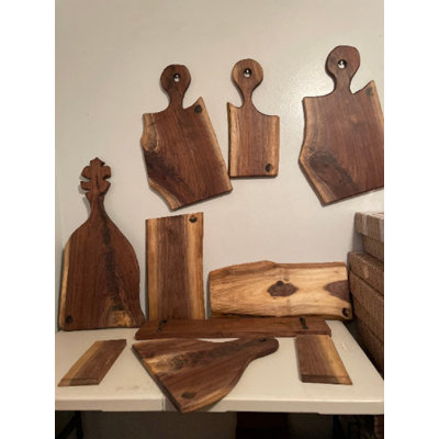 Planche à découper en bois de noyer