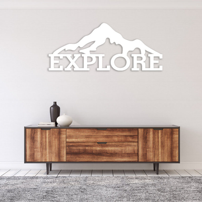 Explorez les montagnes en métal, art mural, H 14 po x l 32 po x P 0,12 po, Blanc