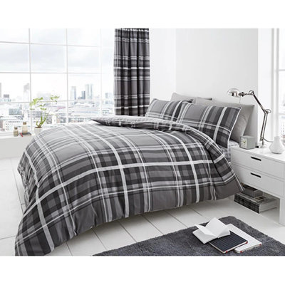 GC Printed Tartan Duvet Cover Set with Pillowcases Included