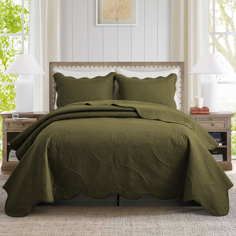 Floral Embossed Ultra-Soft Quilted Bedspread Set – Lightweight, All-Season Comfort With Matching Pillow Shams, Olive Green