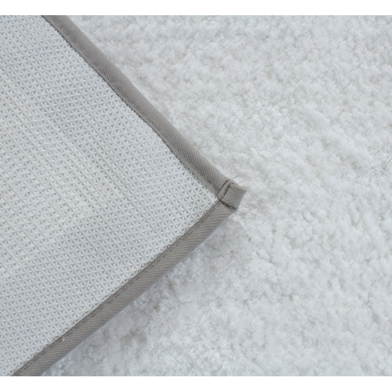 Chesapeake Lakewood Micro Tufted Bath Rug- 24"X40", Soft Silver