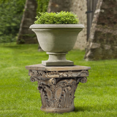 Accent Pedestal Table, 10 Inch Top, Weathered Brown Resin, Ornate Base